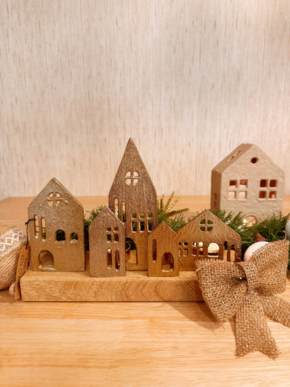 Suporte para velas casas douradas