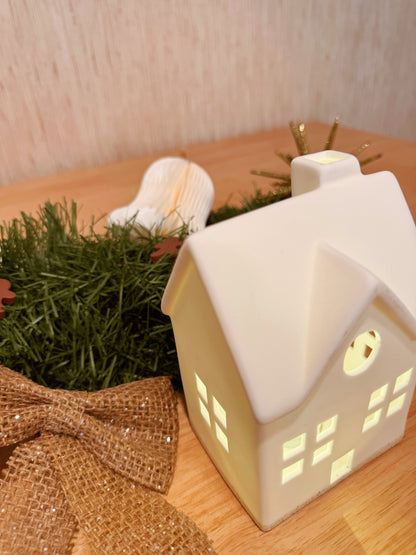 Casa LED 2 janelas branca