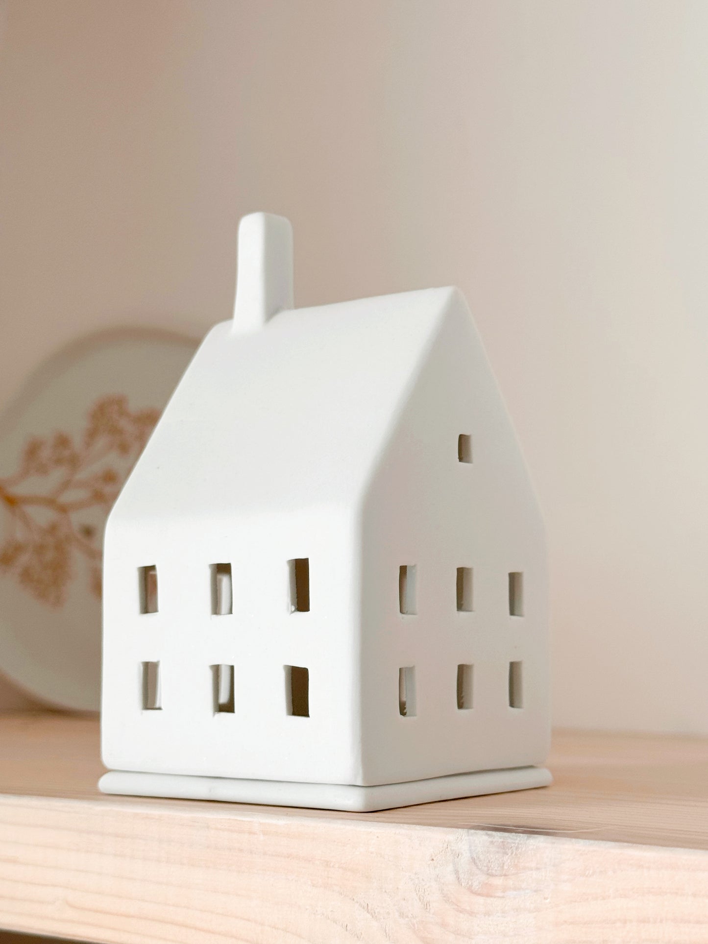 Casa pequena 6 janelas