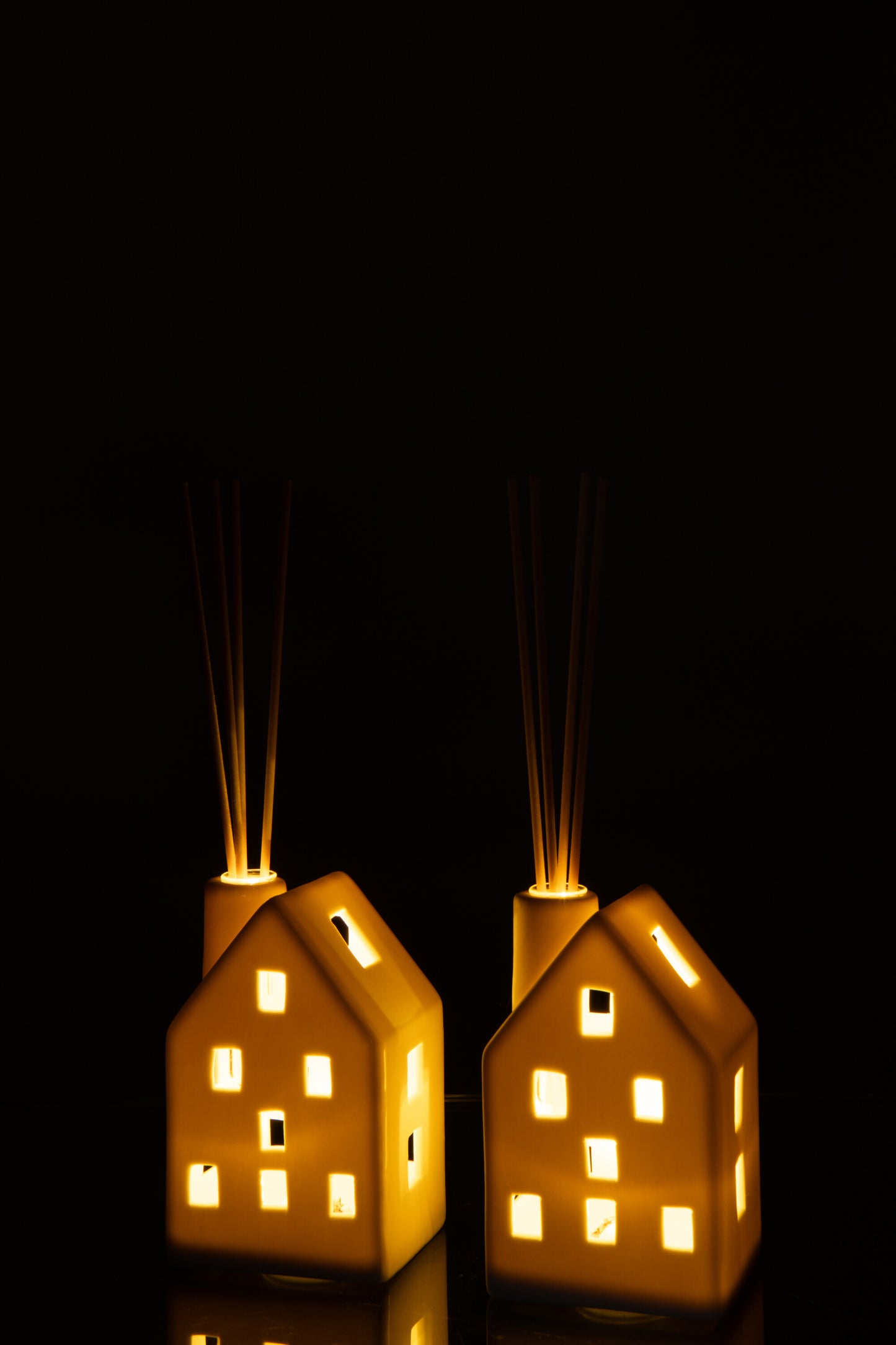 Casa LED Multijanelas