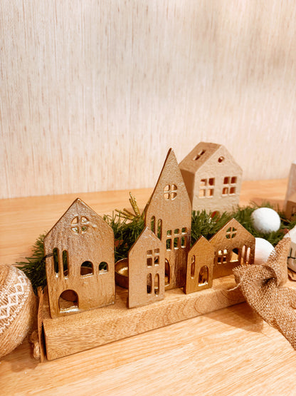 Suporte para velas casas douradas