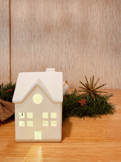 Casa LED 2 janelas branca